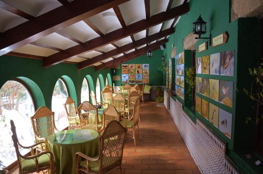Hospedium Hostal Almanzor نافاريدوندا دي غريدوس المظهر الخارجي الصورة