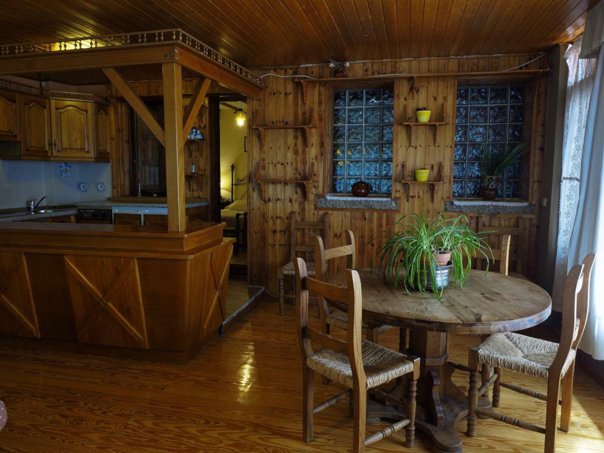 Hospedium Hostal Almanzor نافاريدوندا دي غريدوس المظهر الخارجي الصورة